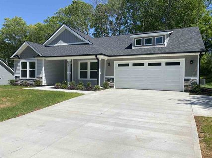 249 Hawthorne Avenue