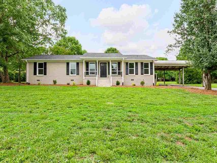 108 Saluda Road sold home in Rolling Acres, Moore, SC