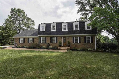 137 Plantation Dr