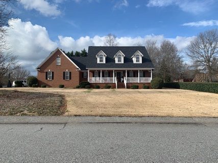 110 Lakewinds Blvd