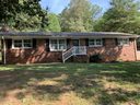 215 Tucker Rd sold home in Spartanburg, SC