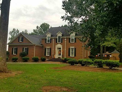 205 Lakewinds Blvd