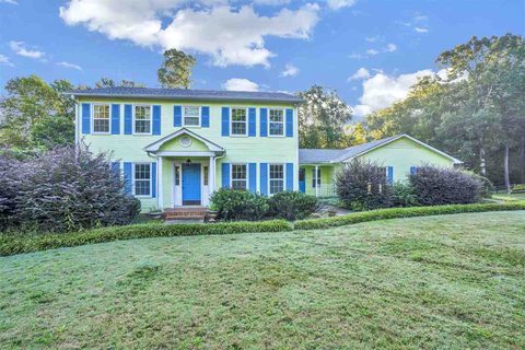 136 Bagwell Farm Road