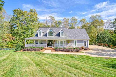 182 Roundstone Drive sold home in Brookstone Esta, Inman, SC