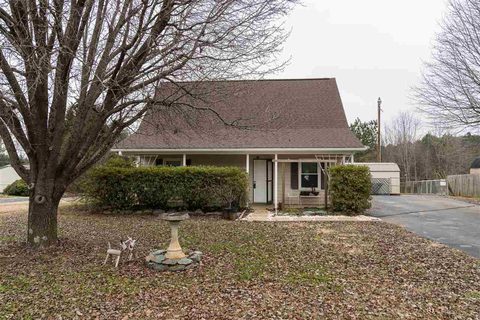 460 Davis Trading Post Road sold home in Lake Blalock, Chesnee, SC