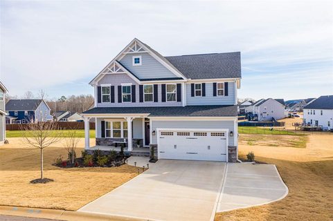 204 Edwin Ellis Drive