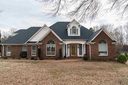 211 Farm Lake Road sold home in Boiling Springs, SC