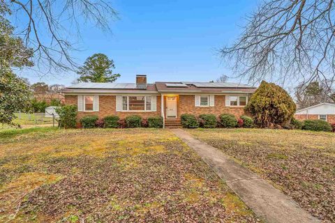 409 Farnsworth Road sold home in Vanderbilt Hill, Spartanburg, SC