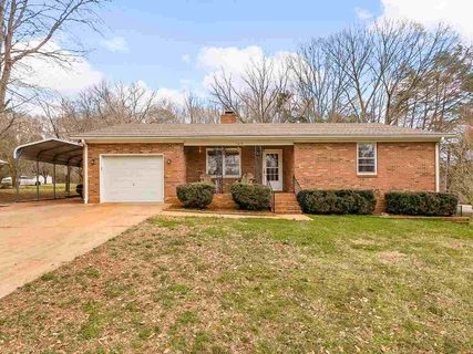 109 Hickory Hollow Drive sold home in Hickory Hollow, Inman, SC