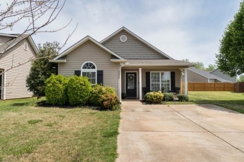 339 S Ivestor Court