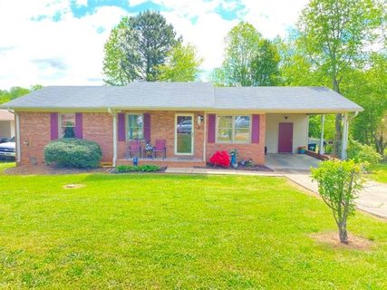 151 Glassy Drive sold home in Southfield, Inman, SC