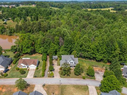 125 Faulkner Circle