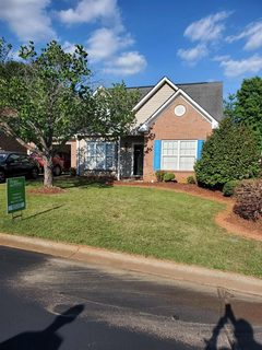 566 Fawn Branch Trail