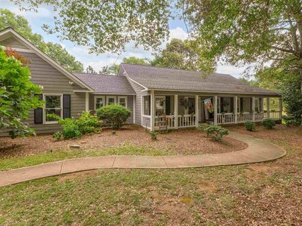429 Royal Oak Dr