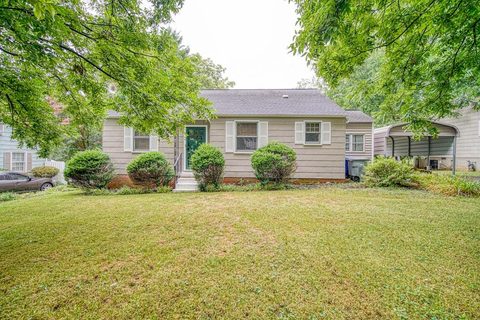 104 Kreswell Cir