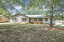 207 Laurelwood Drive sold home in Boiling Springs, SC