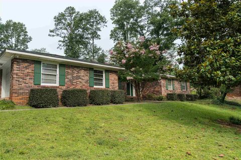 327 N Tanglewylde Drive sold home in Cleveland Heights, Spartanburg, SC