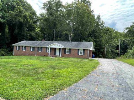 245 Maxine Street