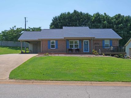 246 Ranier Dr. sold home in Southfield, Inman, SC