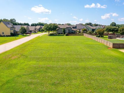 123 Carshalton Dr