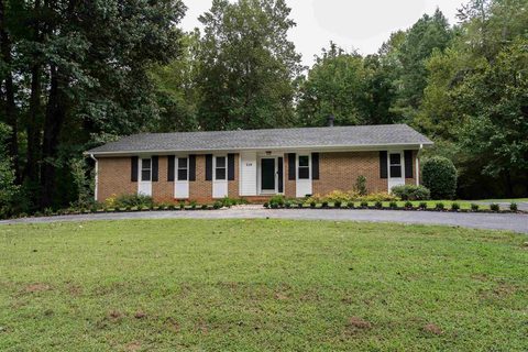 219 Lakewood Drive
