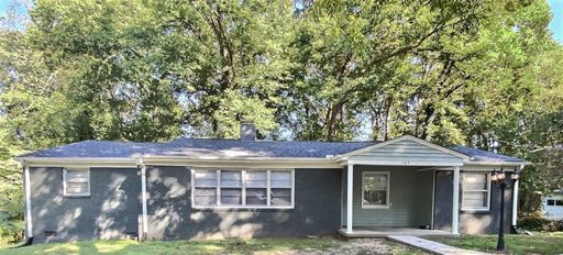 109 Tanglewylde sold home in Cleveland Heights, Spartanburg, SC