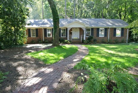 140 Romaine Drive