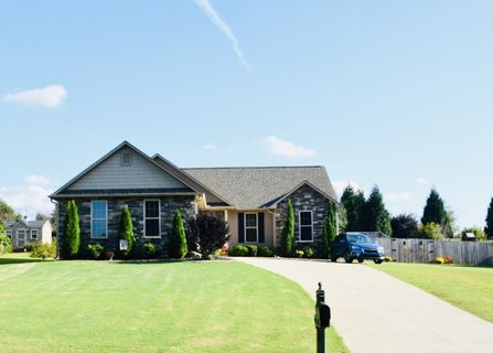 307 Cliffrose Ct.
