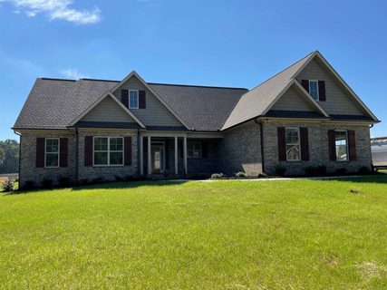 224 Cobblestone Crossing sold home in The Crossing at Cherokee National, Gaffney, SC