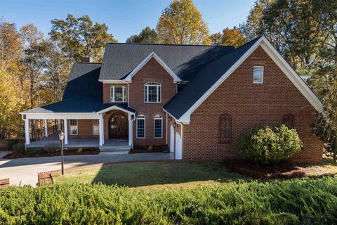 219 E Caledonia Court