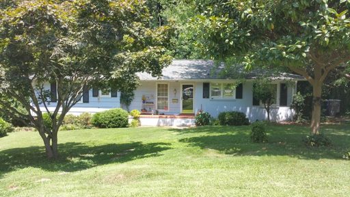 106 Pinetree Circle