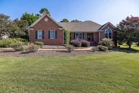 217 Pine Links Dr