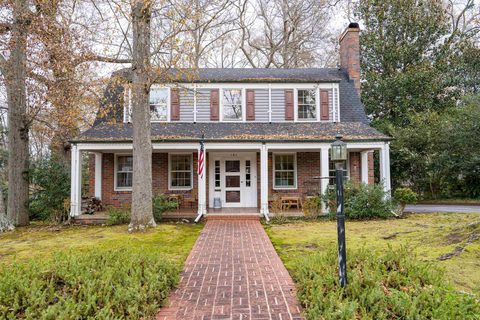 161 Ivy St