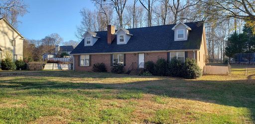 201 Stratford Rd sold home in Salem Ests, Moore, SC