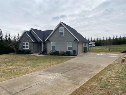 330 Laura Bishop Ln sold home in Bishop Meadows, Inman, SC