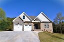 211 Kayak Place sold home in Chesnee, SC