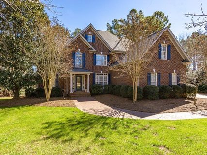 211 Indian Wells Drive