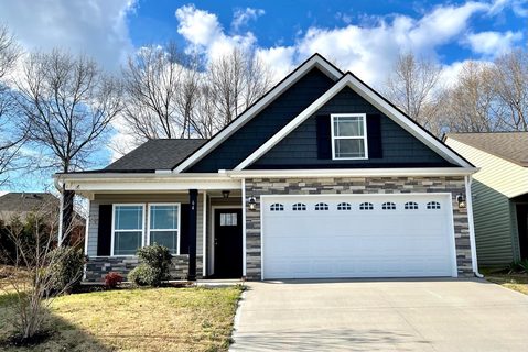 64 Highland Springs Loop