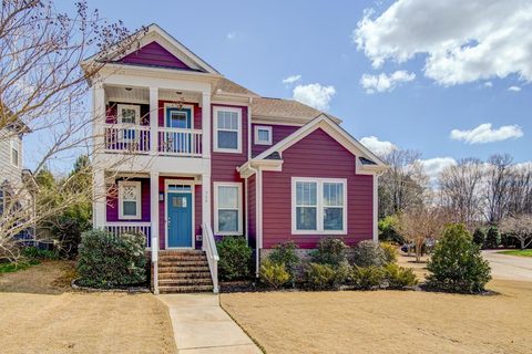759 Rose Penny Lane