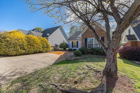 558 Fawn Branch Trail