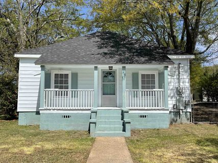 221 Bailey Street