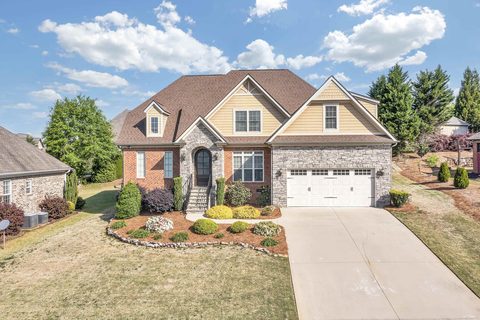113 Bay Tree Court
