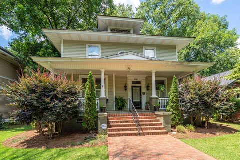 664 Maple St
