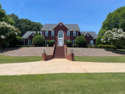 7 Oakland Hills Lane