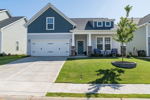 172 Foxbank Circle