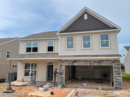 426 Wolfbend Road
