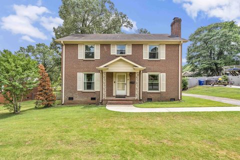 237 Saint Matthews Lane
