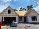 208 Double Crest Drive sold home in Taylors, SC