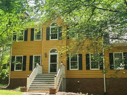 150 Waterford Dr