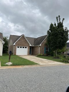 327 S Ivestor Ct